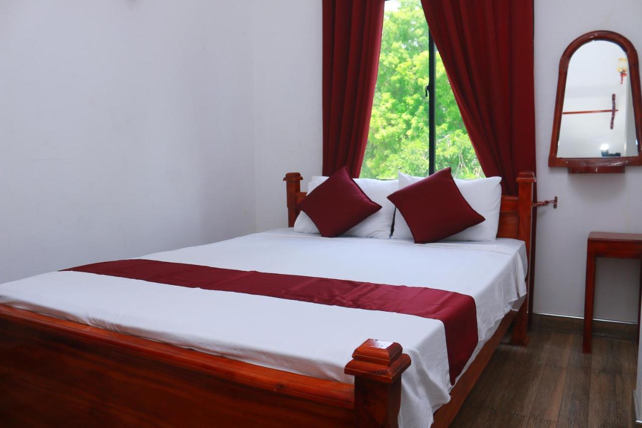 Castle Resort Yala Tissamaharama Eksteriør billede